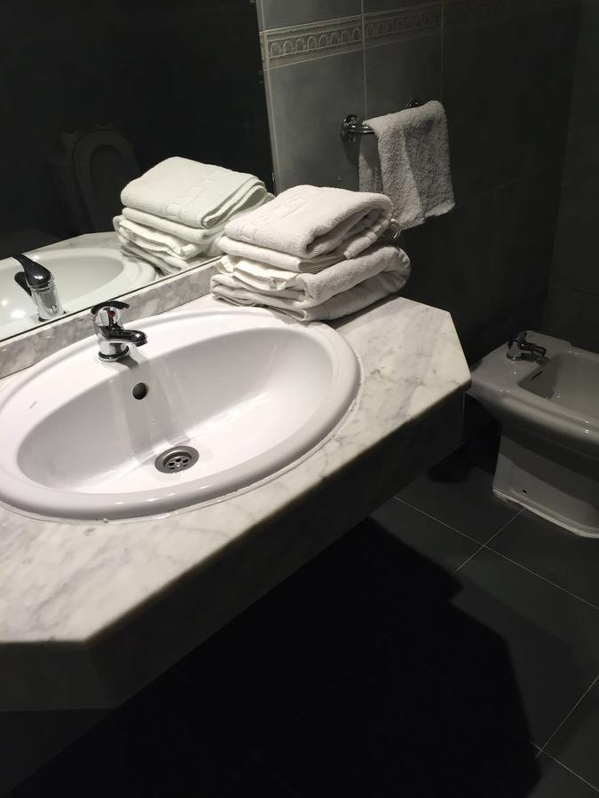 Castrillo de la Guareña Hotel Lisboa מראה חיצוני תמונה